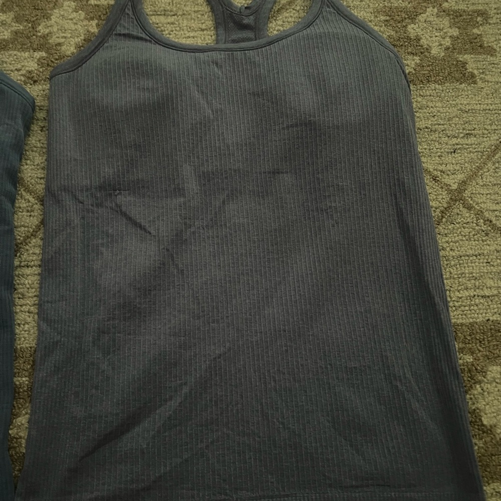 Lululemon ebb to street tank